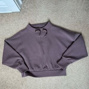 Cropped Sweatshirt